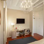 Belsiana House Gasthuis 4*